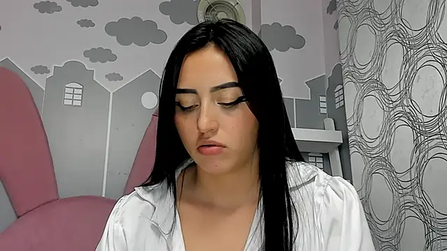 Snapshot of Lesly_sexy4u chatting on 03-16-25, 03:58 Lesly sexy4u online show from 03-16-25, 03:58