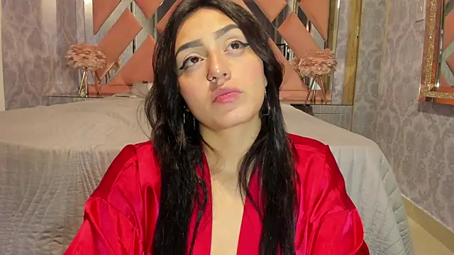 Lesly sexy4u online show from 05-16-26, 07:05