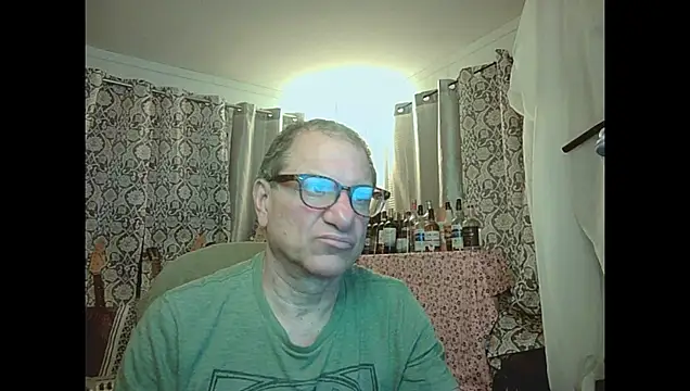 Snapshot of coryassman chatting on 06-19-26, 06:40 coryassman online show from 06-19-26, 06:40