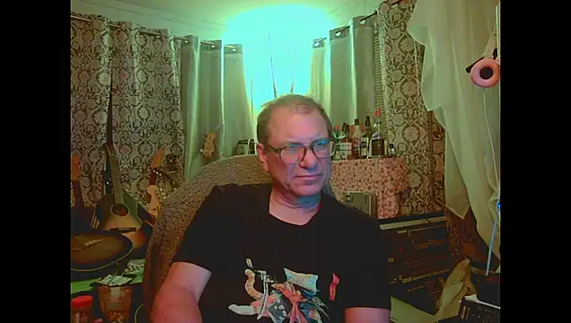 Snapshot of coryassman chatting on 07-01-26, 10:39 coryassman online show from 07-01-26, 10:39