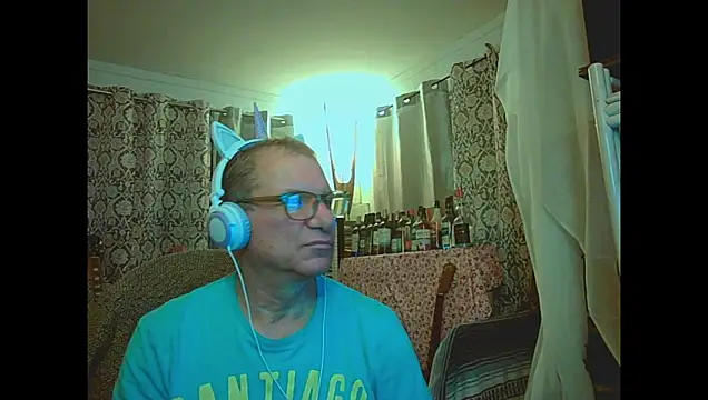 Snapshot of coryassman chatting on 07-11-26, 08:50 coryassman online show from 07-11-26, 08:50