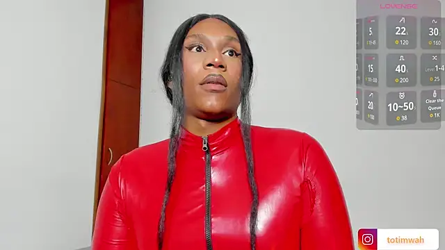 Snapshot of sofia_barboza chatting on 03-07-25, 02:15 sofia barboza online show from 03-07-25, 02:15