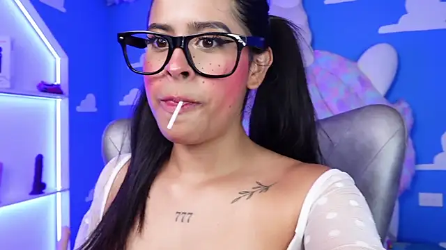 miss romyna online show from 02-19-25, 02:12