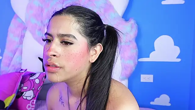 miss romyna online show from 03-03-25, 02:04