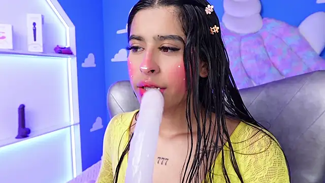 miss romyna online show from 03-07-25, 02:23