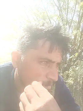 Snapshot of lovesuna chatting on 02-02-25, 06:37 lovesuna online show from 02-02-25, 06:37