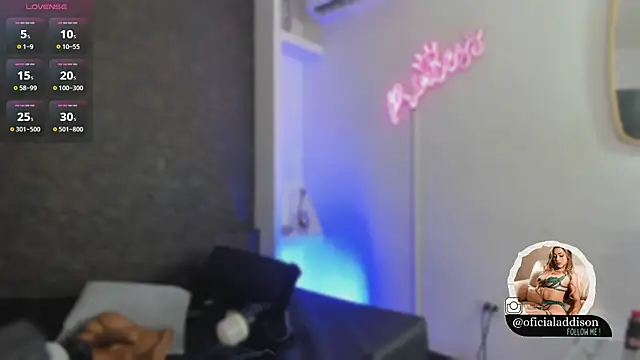 Snapshot of Addison_baker chatting on 02-25-25, 07:47 Addison baker online show from 02-25-25, 07:47