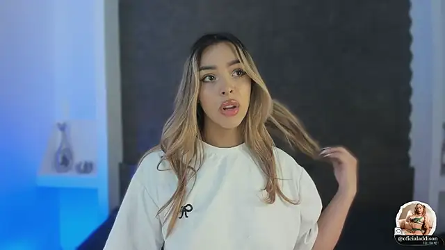 Snapshot of Addison_baker chatting on 03-07-25, 07:27 Addison baker online show from 03-07-25, 07:27