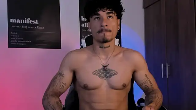 Snapshot of Thomas_Fit1 chatting on 02-25-26, 07:23 Thomas Fit1 online show from 02-25-26, 07:23