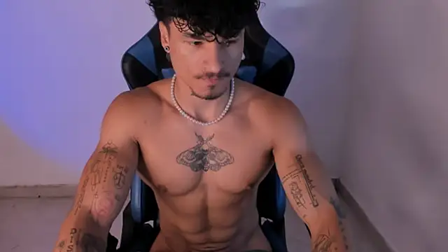 Snapshot of Thomas_Fit1 chatting on 06-30-26, 12:50 Thomas Fit1 online show from 06-30-26, 12:50
