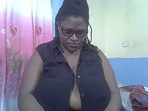 Snapshot of sexy_bigboobss chatting on 03-20-25, 06:41 sexy bigboobss online show from 03-20-25, 06:41