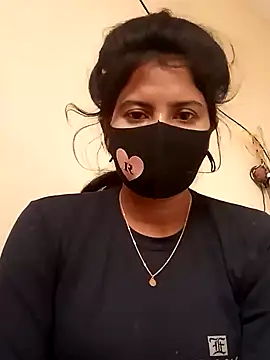 Snapshot of Cute_Nipa chatting on 12-29-24, 03:33 Cute Nipa online show from 12-29-24, 03:33