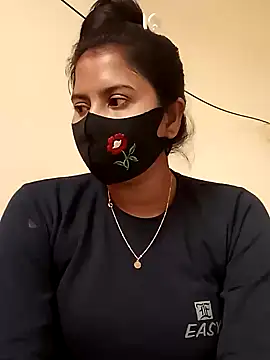 Snapshot of Cute_Nipa chatting on 01-09-25, 03:26 Cute Nipa online show from 01-09-25, 03:26