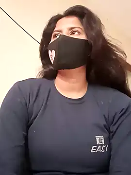 Snapshot of Cute_Nipa chatting on 01-21-25, 02:54 Cute Nipa online show from 01-21-25, 02:54