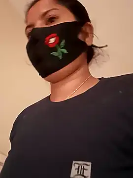 Snapshot of Cute_Nipa chatting on 01-24-25, 02:28 Cute Nipa online show from 01-24-25, 02:28