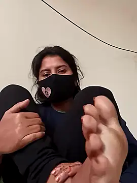 Snapshot of Cute_Nipa chatting on 01-26-25, 05:45 Cute Nipa online show from 01-26-25, 05:45