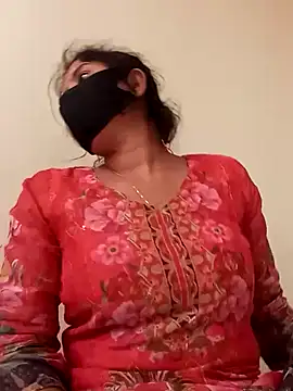 Snapshot of Cute_Nipa chatting on 02-06-25, 06:18 Cute Nipa online show from 02-06-25, 06:18