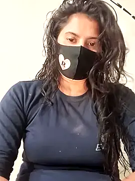 Snapshot of Cute_Nipa chatting on 02-17-25, 09:03 Cute Nipa online show from 02-17-25, 09:03