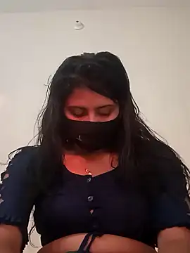 Snapshot of Cute_Nipa chatting on 03-17-25, 11:42 Cute Nipa online show from 03-17-25, 11:42