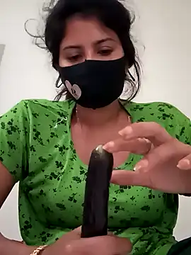 Snapshot of Cute_Nipa chatting on 03-21-25, 01:45 Cute Nipa online show from 03-21-25, 01:45