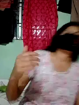 Snapshot of Cute_Nipa chatting on 09-17-25, 04:30 Cute Nipa online show from 09-17-25, 04:30