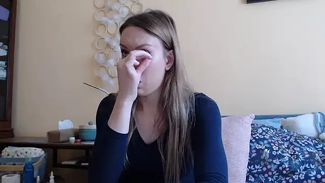 Snapshot of Scarlettford chatting on 03-05-25, 10:55 Scarlettford online show from 03-05-25, 10:55