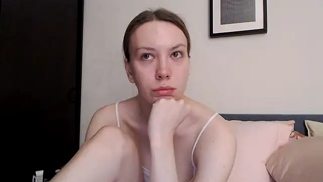 Snapshot of Scarlettford chatting on 11-12-25, 04:51 Scarlettford online show from 11-12-25, 04:51