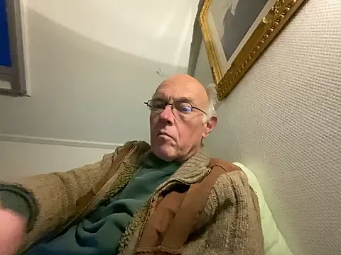 martxxxxx online show from 12-22-24, 04:06