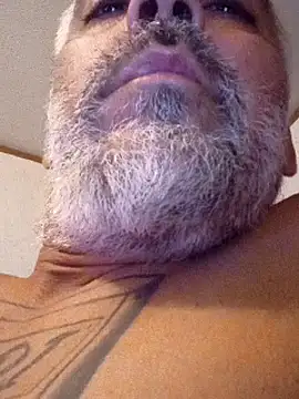 Xoc8  online show from 12-17-24, 09:28