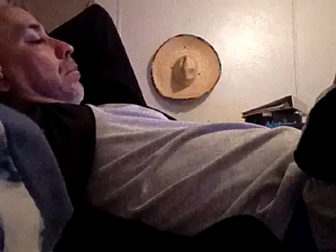 Xoc8  online show from 03-13-25, 03:17