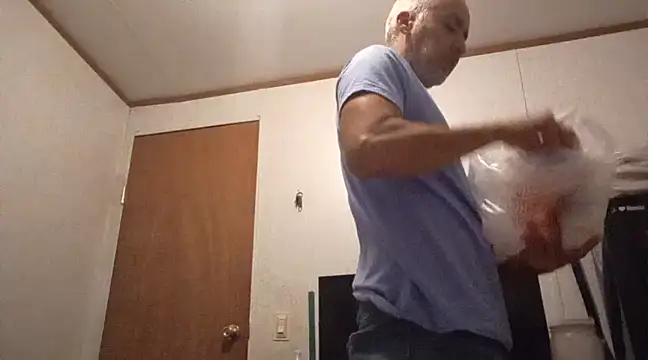 Xoc8  online show from 03-21-25, 06:40