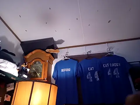 Xoc8  online show from 09-25-25, 08:07