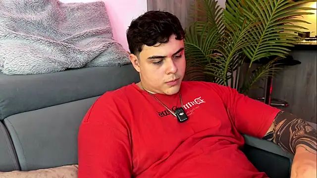 Snapshot of odin_blake chatting on 11-04-25, 02:10 odin blake online show from 11-04-25, 02:10