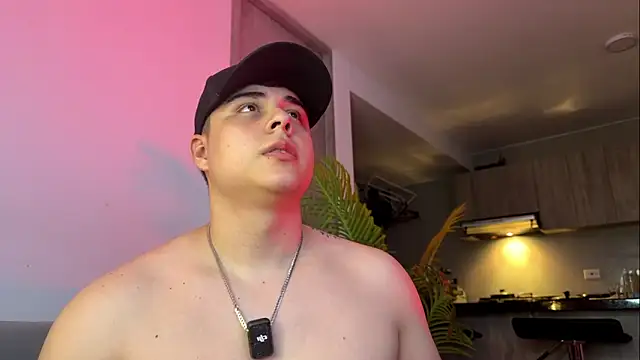 Snapshot of odin_blake chatting on 11-14-25, 02:10 odin blake online show from 11-14-25, 02:10