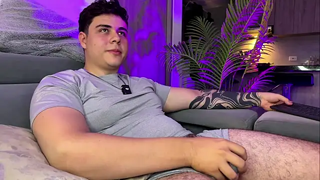 Snapshot of odin_blake chatting on 11-15-25, 02:20 odin blake online show from 11-15-25, 02:20