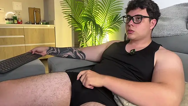 Snapshot of odin_blake chatting on 04-05-26, 02:20 odin blake online show from 04-05-26, 02:20