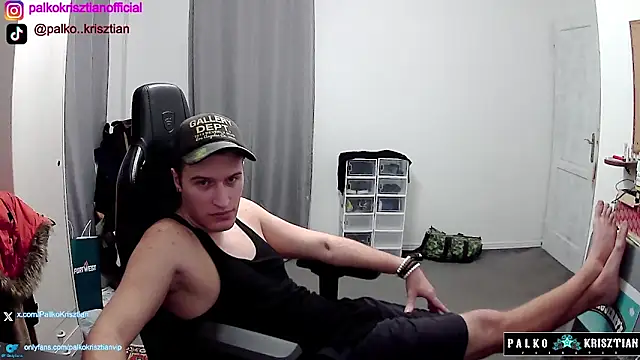 Snapshot of PKrisztian chatting on 01-12-26, 07:08 PKrisztian online show from 01-12-26, 07:08