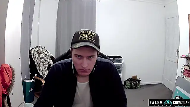 Snapshot of PKrisztian chatting on 02-18-26, 06:26 PKrisztian online show from 02-18-26, 06:26