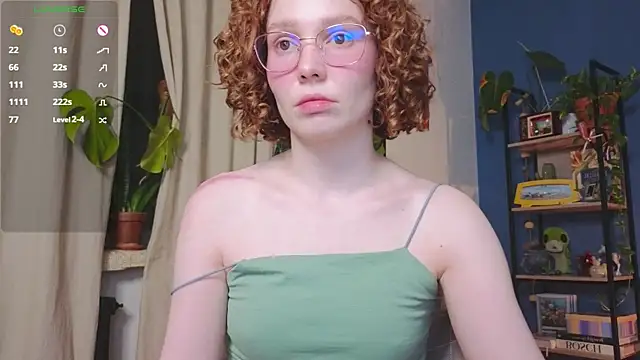 Snapshot of _lightmyfire chatting on 01-08-25, 05:48 lightmyfire online show from 01-08-25, 05:48