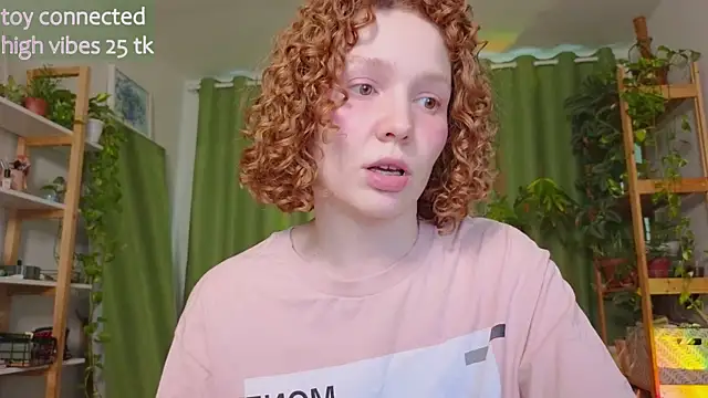 Snapshot of _lightmyfire chatting on 01-30-25, 12:59 lightmyfire online show from 01-30-25, 12:59