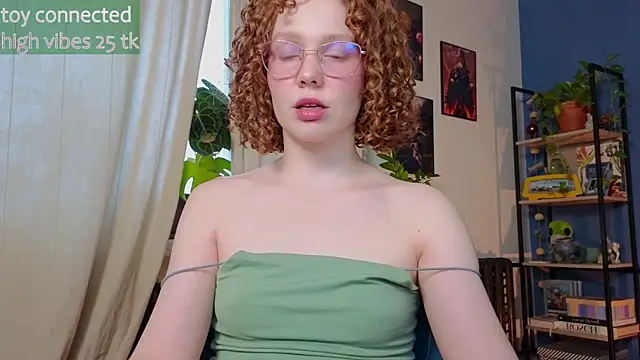 Snapshot of _lightmyfire chatting on 02-06-25, 01:54 lightmyfire online show from 02-06-25, 01:54