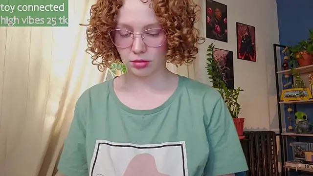 Snapshot of _lightmyfire chatting on 02-28-25, 08:53 lightmyfire online show from 02-28-25, 08:53