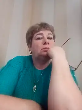 Snapshot of Lee_Nell chatting on 12-02-24, 04:31 Lee Nell online show from 12-02-24, 04:31