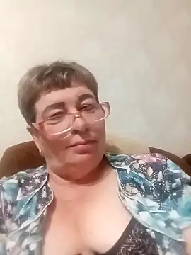 Snapshot of Lee_Nell chatting on 12-09-24, 10:54 Lee Nell online show from 12-09-24, 10:54