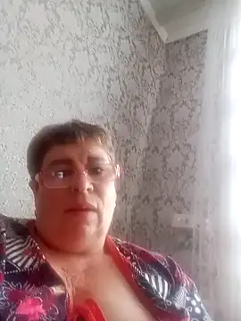 Snapshot of Lee_Nell chatting on 12-19-24, 08:23 Lee Nell online show from 12-19-24, 08:23