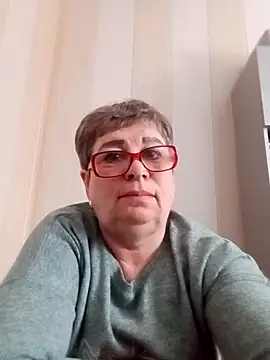 Snapshot of Lee_Nell chatting on 01-21-25, 04:43 Lee Nell online show from 01-21-25, 04:43