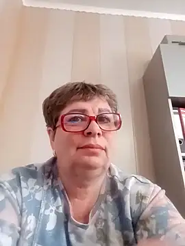 Snapshot of Lee_Nell chatting on 02-14-25, 03:00 Lee Nell online show from 02-14-25, 03:00