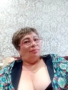 Snapshot of Lee_Nell chatting on 02-25-25, 11:52 Lee Nell online show from 02-25-25, 11:52