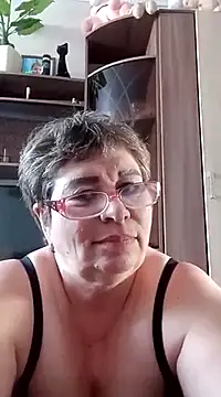 Snapshot of Lee_Nell chatting on 03-03-25, 06:48 Lee Nell online show from 03-03-25, 06:48