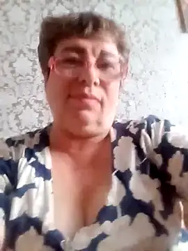 Snapshot of Lee_Nell chatting on 03-05-25, 11:28 Lee Nell online show from 03-05-25, 11:28